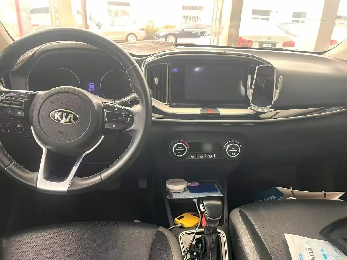 2019 Kia KX1 1.4L 100HP L4 6AT,autocango,china used car exporter,china ev exporter,chinese used car exporter,chinese used ev exporter