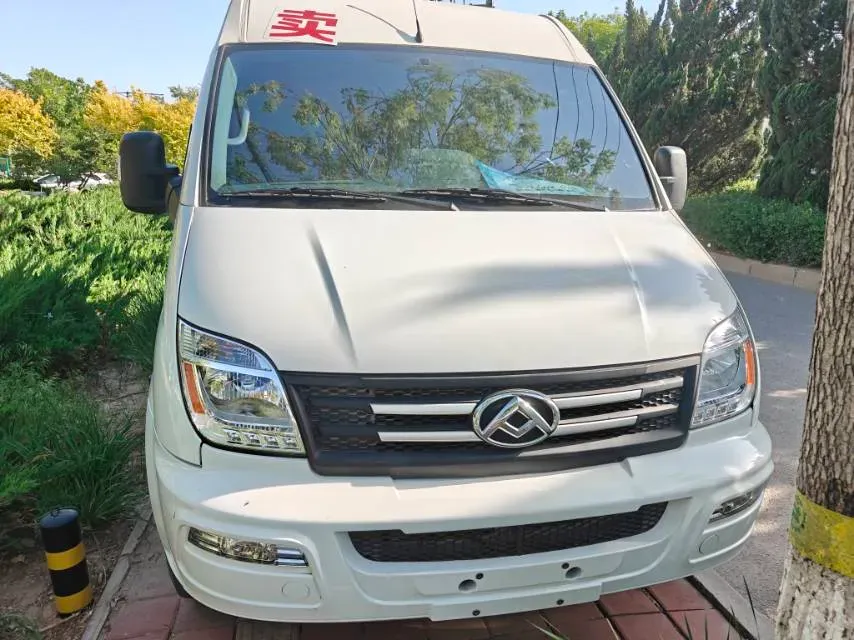 2023 MAXUS XinTu V80 2.0T 127HP L4 6MT,autocango,china used car exporter,china ev exporter,chinese used car exporter,chinese used ev exporter