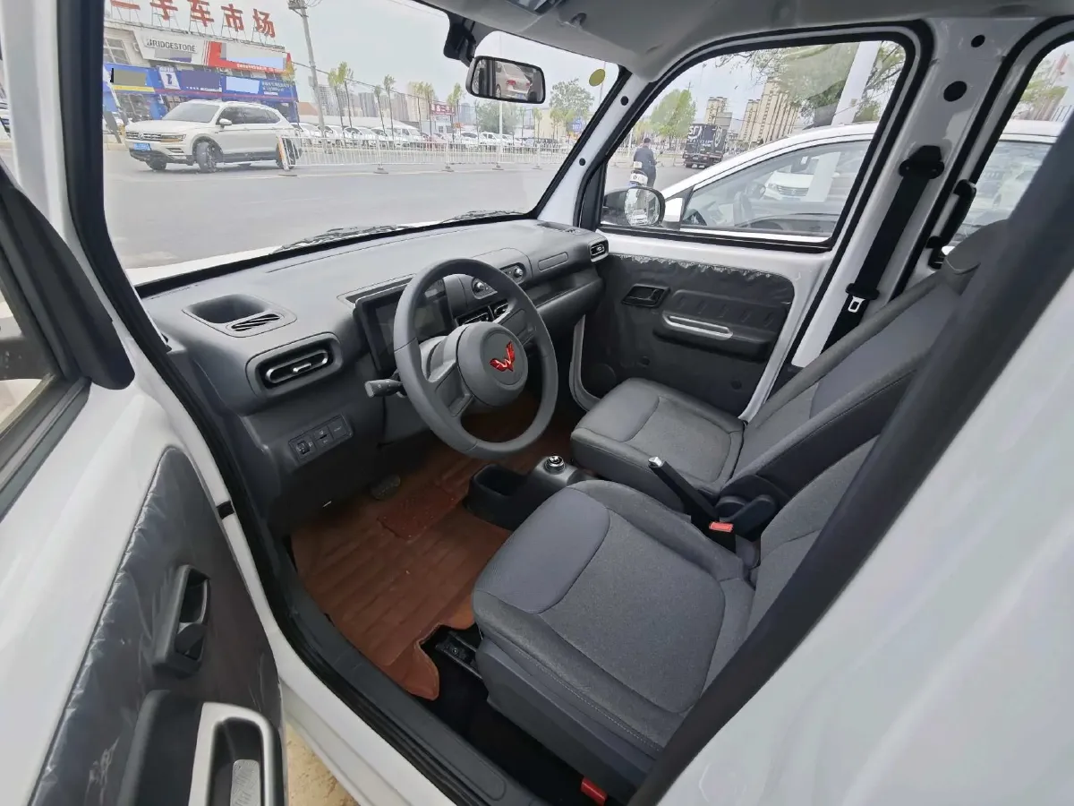 2025 WuLing ZhiGuang BEV 17.7KWH,autocango,china used car exporter,china ev exporter,chinese used car exporter,chinese used ev exporter