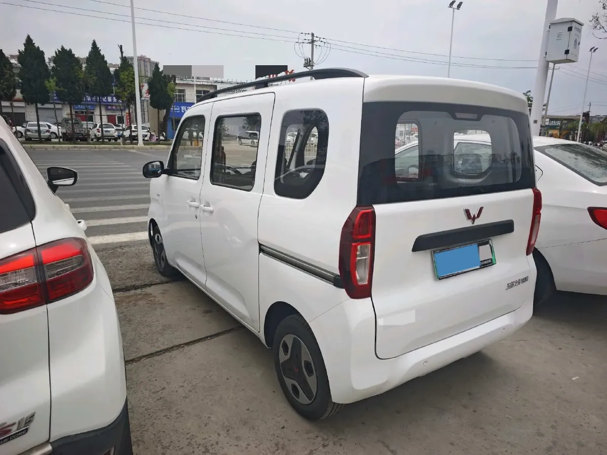 2025 WuLing ZhiGuang BEV 17.7KWH,autocango,china used car exporter,china ev exporter,chinese used car exporter,chinese used ev exporter