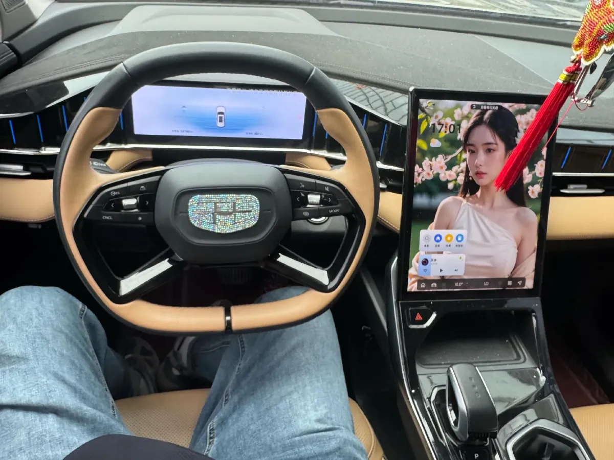 2023 Geely StarRay 1.5T 181HP L4 7DCT,autocango,china used car exporter,china ev exporter,chinese used car exporter,chinese used ev exporter