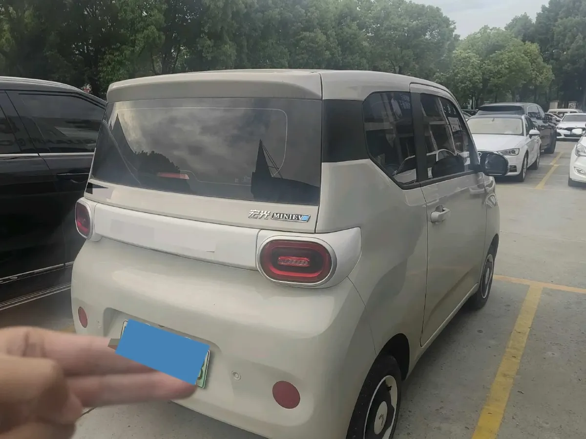 2024 WuLing HongGuang MINI EV BEV 17.3KWH,autocango,china used car exporter,china ev exporter,chinese used car exporter,chinese used ev exporter