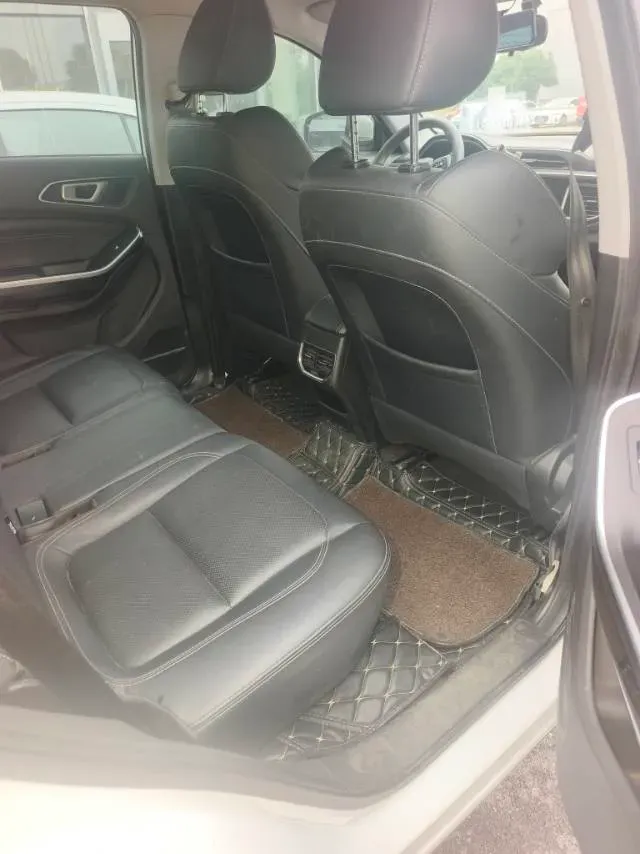 2018 Chery Tiggo 8 1.5T 147HP L4 6MT,autocango,china used car exporter,china ev exporter,chinese used car exporter,chinese used ev exporter