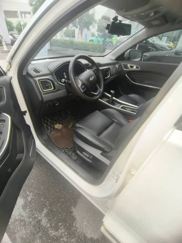 2018 Chery Tiggo 8 1.5T 147HP L4 6MT,autocango,china used car exporter,china ev exporter,chinese used car exporter,chinese used ev exporter