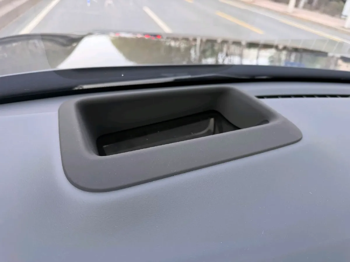2024 Li L8 Range Extended 154HP REEV 52.3KWH,autocango,china used car exporter,china ev exporter,chinese used car exporter,chinese used ev exporter