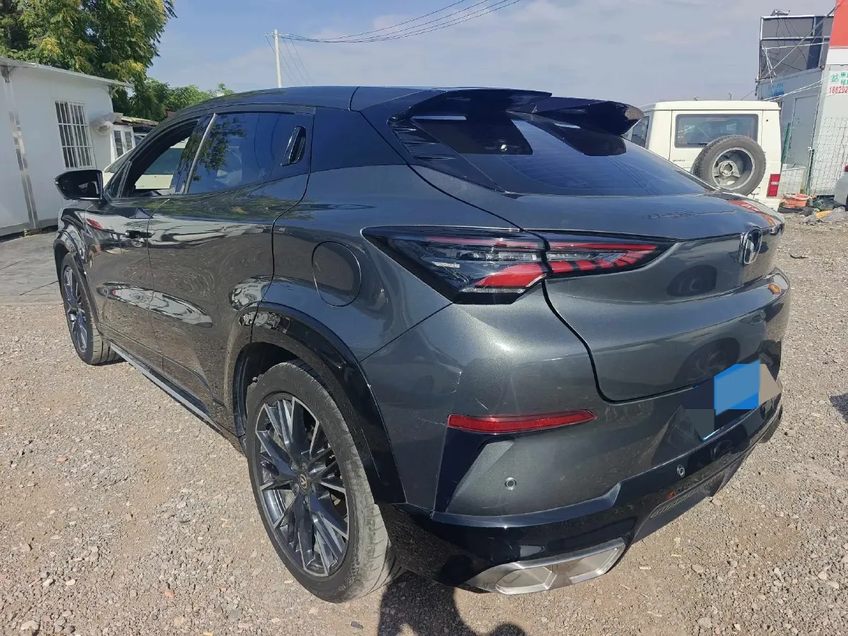 2023 ChangAn UNI-T 1.5T 188HP L4 7DCT,autocango,china used car exporter,china ev exporter,chinese used car exporter,chinese used ev exporter