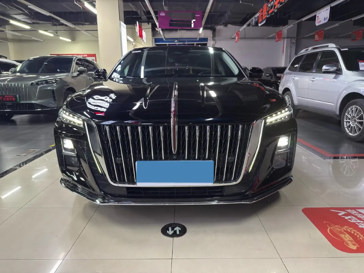 2024 HongQi H5 2.0T 224HP L4 8AT,autocango,china used car exporter,china ev exporter,chinese used car exporter,chinese used ev exporter