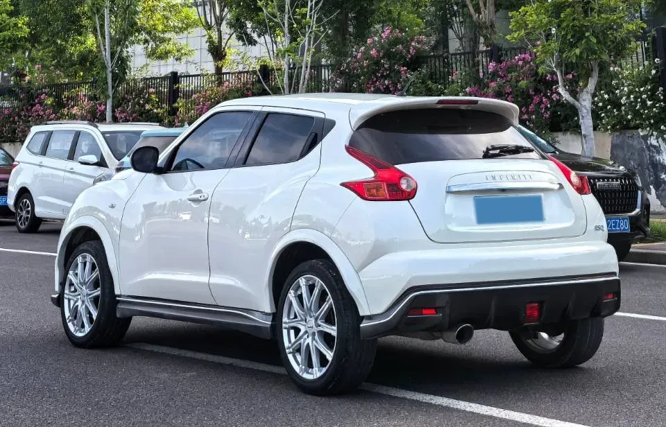 2014 Mitsubishi Outlander 2.0L 150HP L4 CVT,autocango,china used car exporter,china ev exporter,chinese used car exporter,chinese used ev exporter