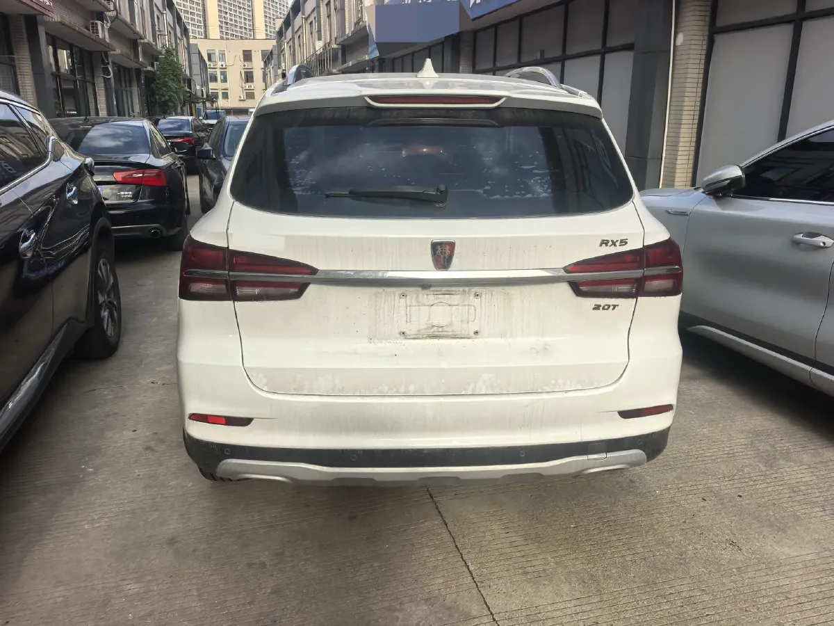 2017 Haval H2 1.5T 150HP L4 6MT,autocango,china used car exporter,china ev exporter,chinese used car exporter,chinese used ev exporter