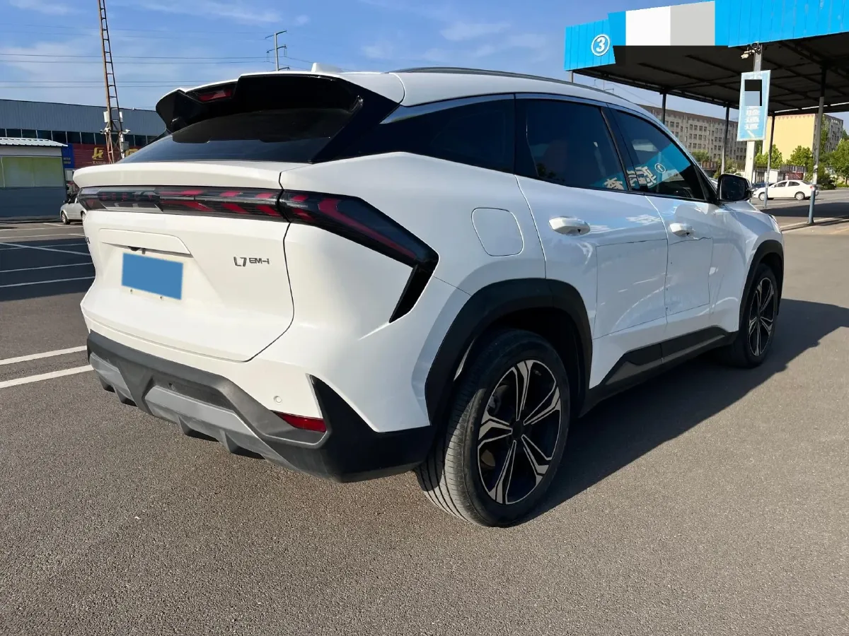 2025 Geely Galaxy L7 1.5L 112HP L4 1DHT PHEV 18.4KWH,autocango,china used car exporter,china ev exporter,chinese used car exporter,chinese used ev exporter
