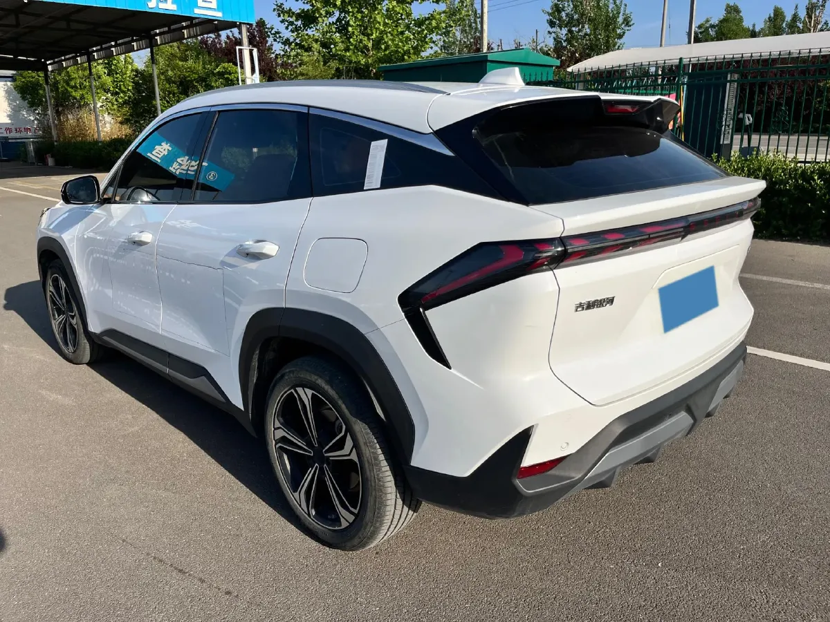 2025 Geely Galaxy L7 1.5L 112HP L4 1DHT PHEV 18.4KWH,autocango,china used car exporter,china ev exporter,chinese used car exporter,chinese used ev exporter