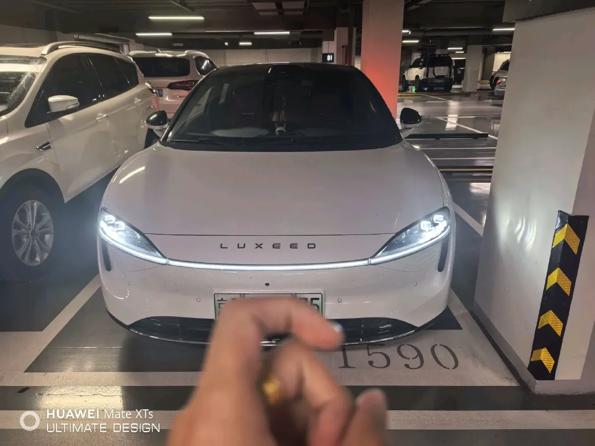 2024 Luxeed S7 BEV 82KWH,autocango,china used car exporter,china ev exporter,chinese used car exporter,chinese used ev exporter
