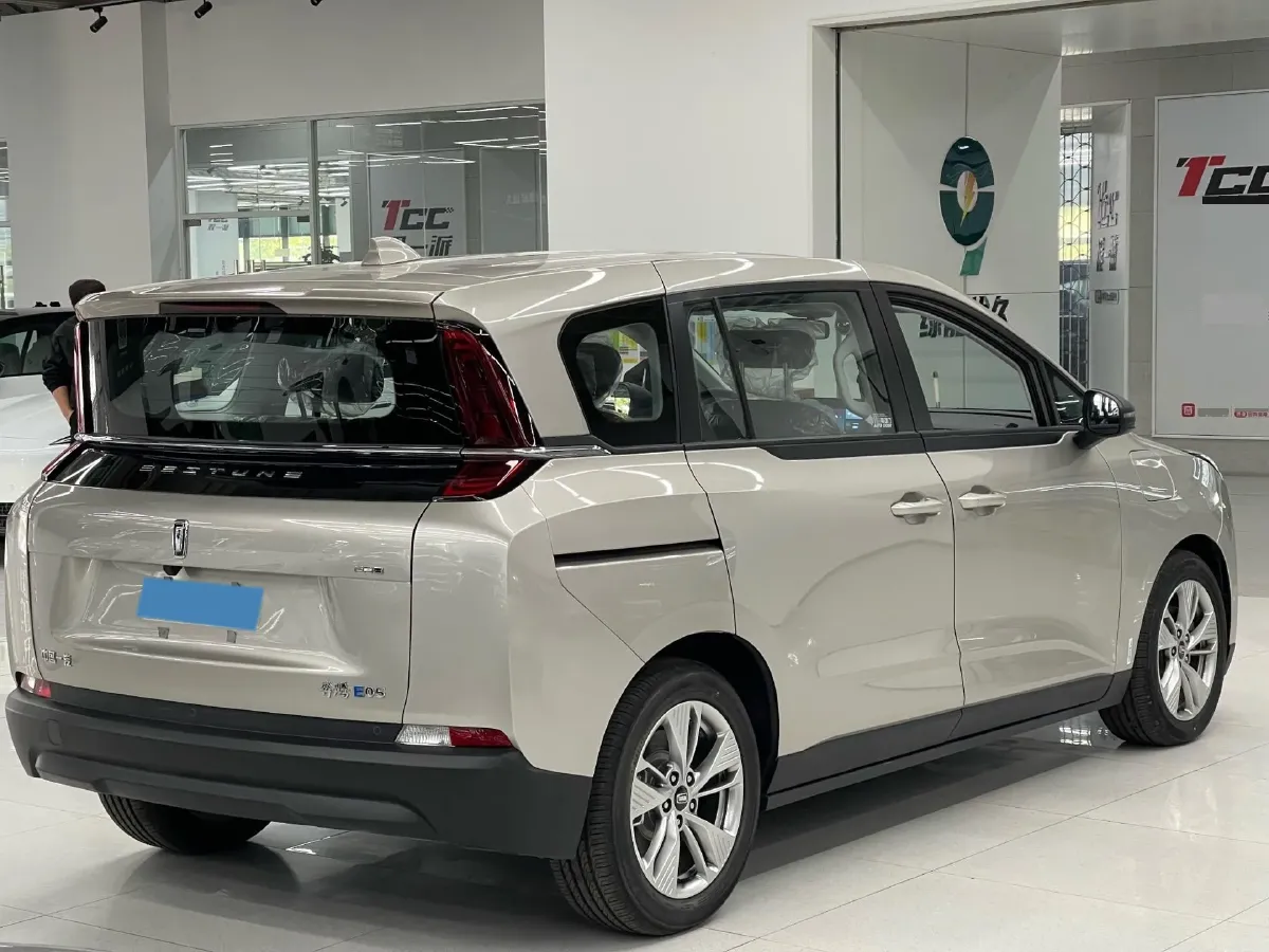 2024 Foton Mars 2.0T 245HP L4 8AT,autocango,china used car exporter,china ev exporter,chinese used car exporter,chinese used ev exporter