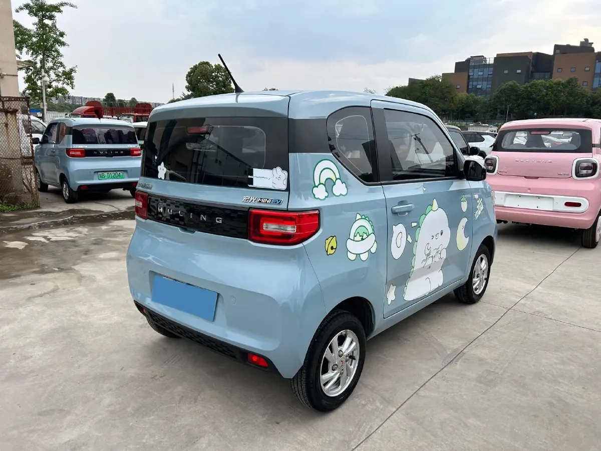 2020 WuLing HongGuang MINI EV BEV 9.3KWH,autocango,china used car exporter,china ev exporter,chinese used car exporter,chinese used ev exporter
