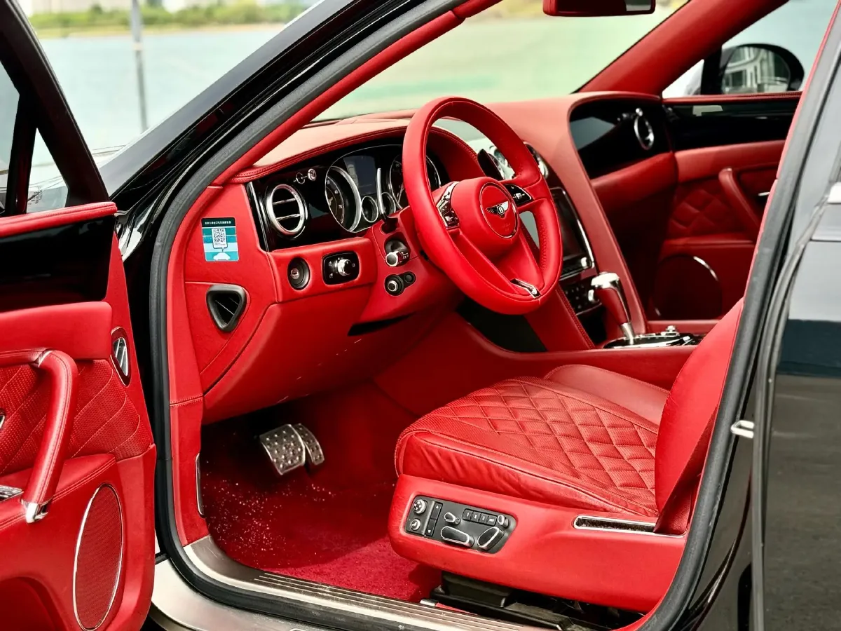 2017 Bentley Flying Spur 4.0T 528HP V8 8AT,autocango,china used car exporter,china ev exporter,chinese used car exporter,chinese used ev exporter