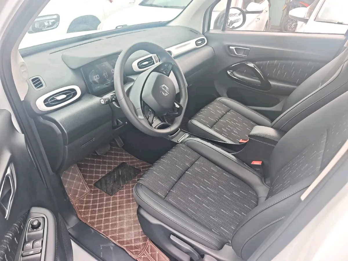 2025 Leapmotor T03 BEV 41.3KWH,autocango,china used car exporter,china ev exporter,chinese used car exporter,chinese used ev exporter