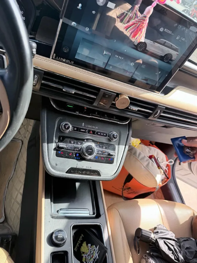 2020 Lincoln Corsair 2.0T 245HP L4 8AT,autocango,china used car exporter,china ev exporter,chinese used car exporter,chinese used ev exporter