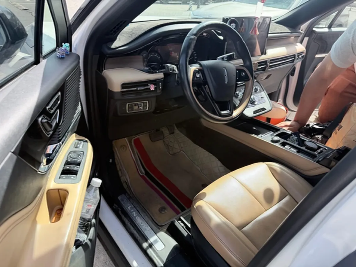 2020 Lincoln Corsair 2.0T 245HP L4 8AT,autocango,china used car exporter,china ev exporter,chinese used car exporter,chinese used ev exporter