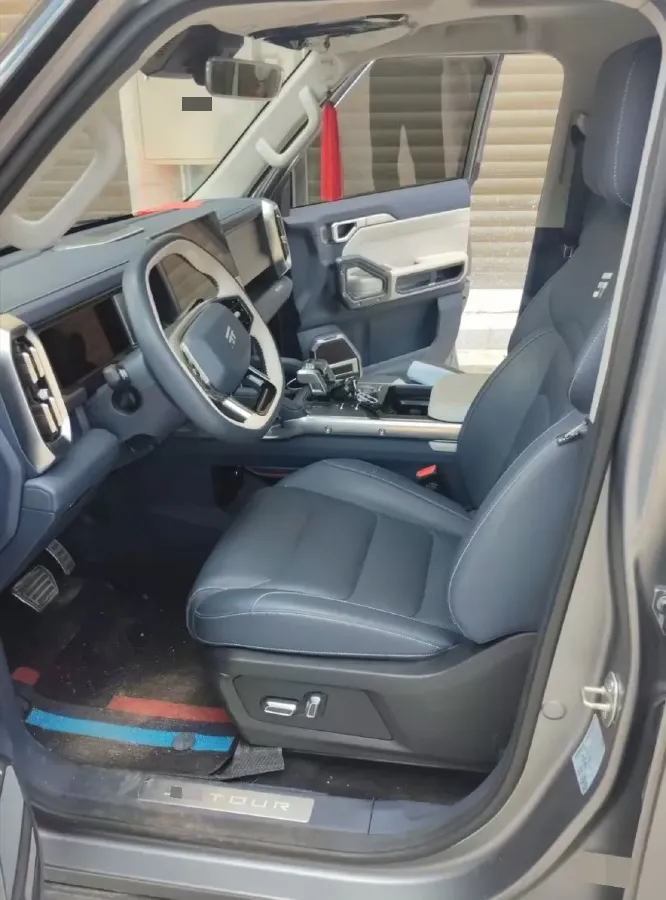 2024 Jetour ShanHai TravellerC-DM 1.5T 156HP L4 3DHT PHEV 43.24KWH,autocango,china used car exporter,china ev exporter,chinese used car exporter,chinese used ev exporter