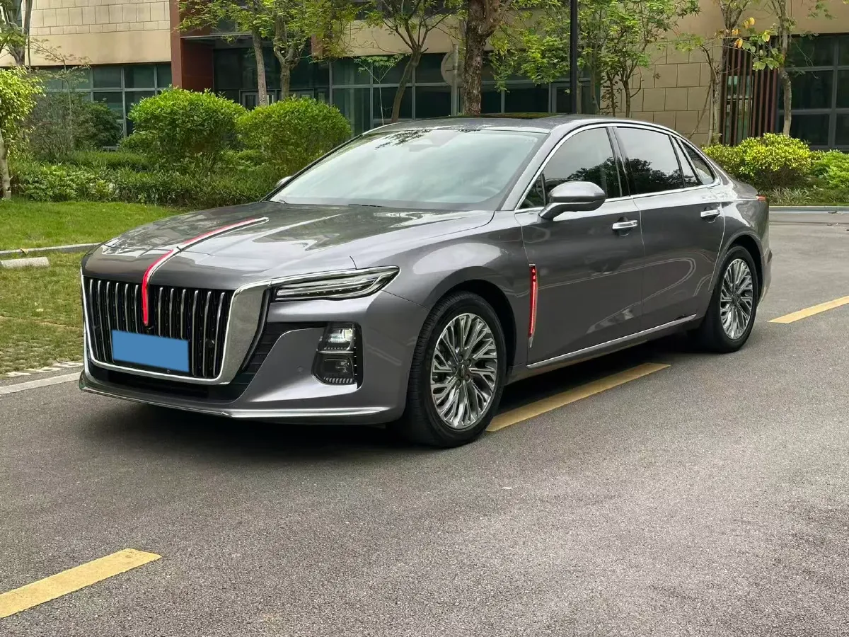 2023 HongQi H5 2.0T 224HP L4 8AT,autocango,china used car exporter,china ev exporter,chinese used car exporter,chinese used ev exporter