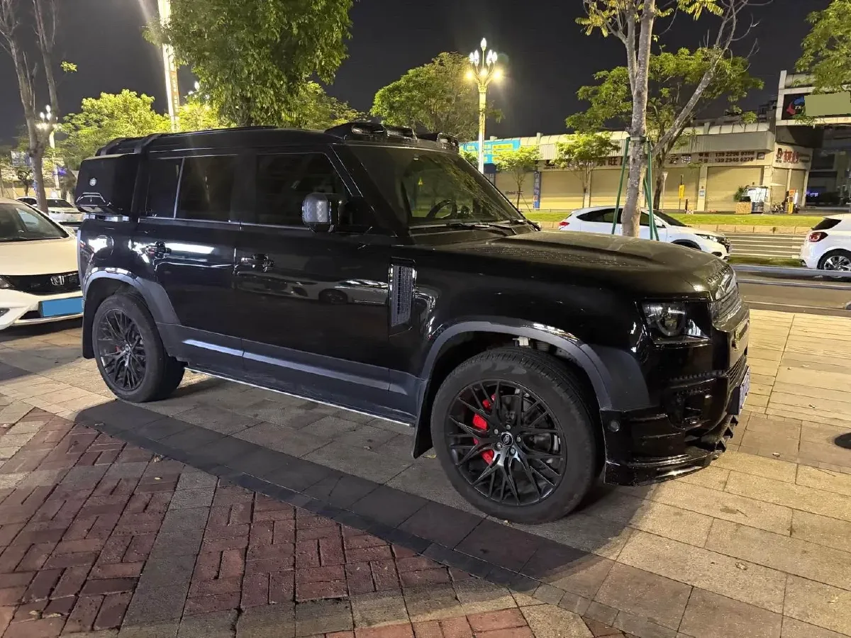 2024 Land Rover Defender 3.0T 400HP L6 8AT,autocango,china used car exporter,china ev exporter,chinese used car exporter,chinese used ev exporter