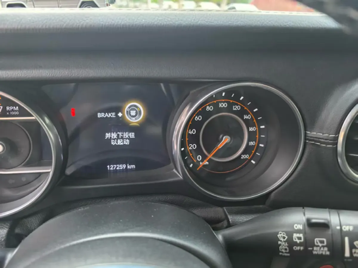 2021 Jeep Wrangler 2.0T 266HP L4 8AT,autocango,china used car exporter,china ev exporter,chinese used car exporter,chinese used ev exporter