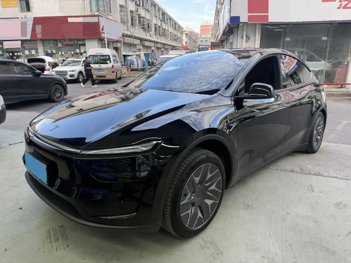 2025 Tesla Model Y L BEV,autocango,china used car exporter,china ev exporter,chinese used car exporter,chinese used ev exporter