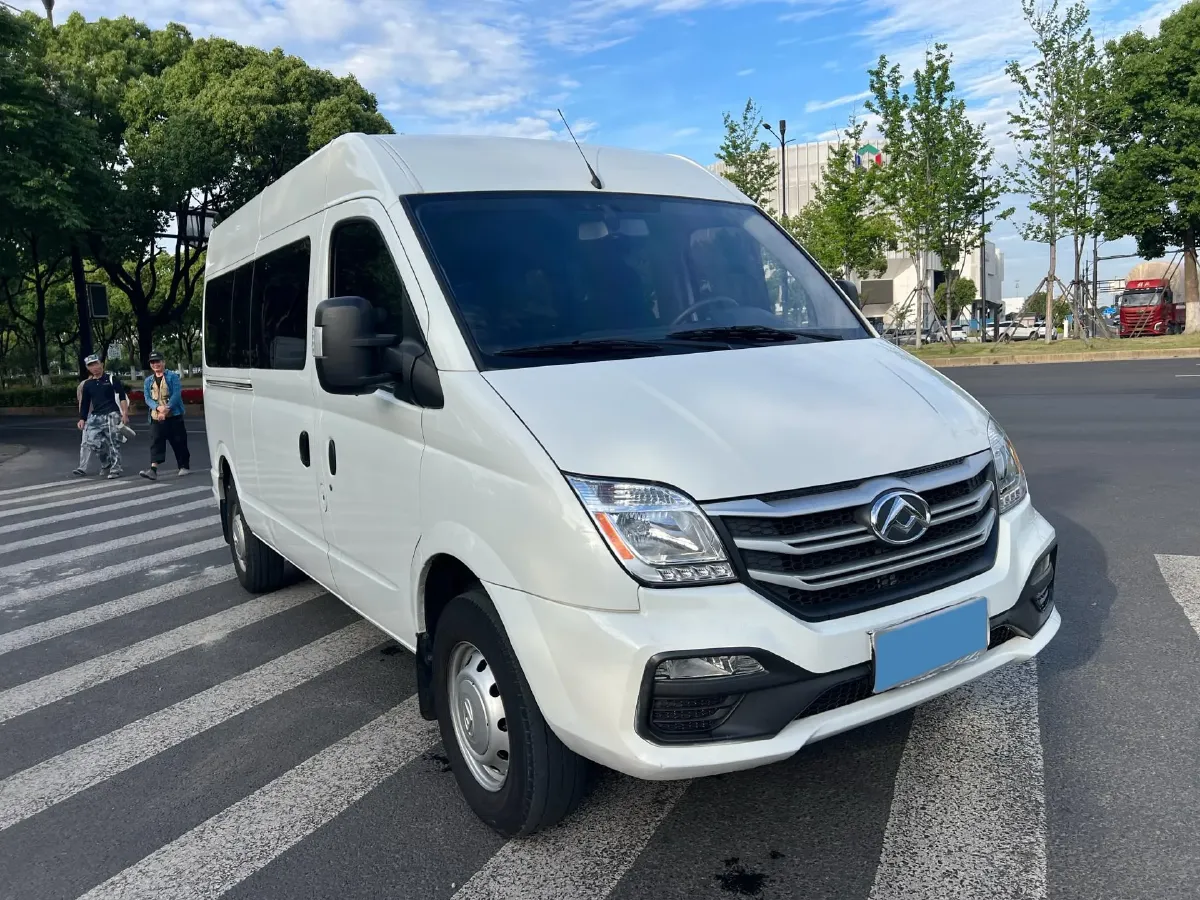 2023 MAXUS Interstellar 2.0T 163HP L4 6MT,autocango,china used car exporter,china ev exporter,chinese used car exporter,chinese used ev exporter
