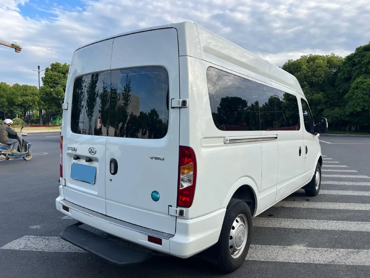 2023 MAXUS Interstellar 2.0T 163HP L4 6MT,autocango,china used car exporter,china ev exporter,chinese used car exporter,chinese used ev exporter