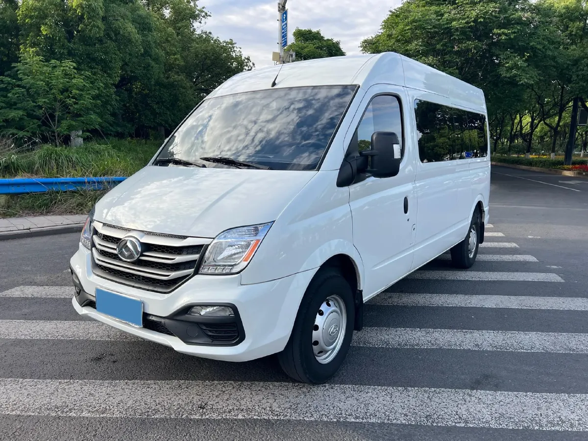 2023 MAXUS Interstellar 2.0T 163HP L4 6MT,autocango,china used car exporter,china ev exporter,chinese used car exporter,chinese used ev exporter