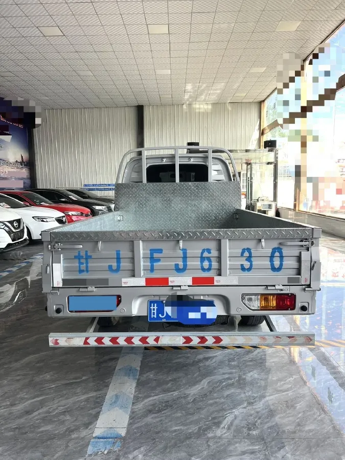 2023 WuLing RongGuang New Truck 1.5L 102HP L4 5MT,autocango,china used car exporter,china ev exporter,chinese used car exporter,chinese used ev exporter