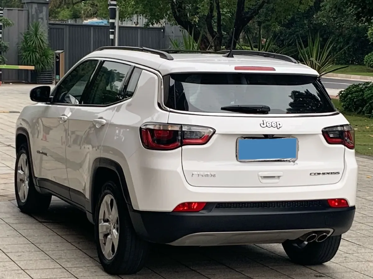 2021 Jeep Compass 1.3T 173HP L4 7DCT,autocango,china used car exporter,china ev exporter,chinese used car exporter,chinese used ev exporter