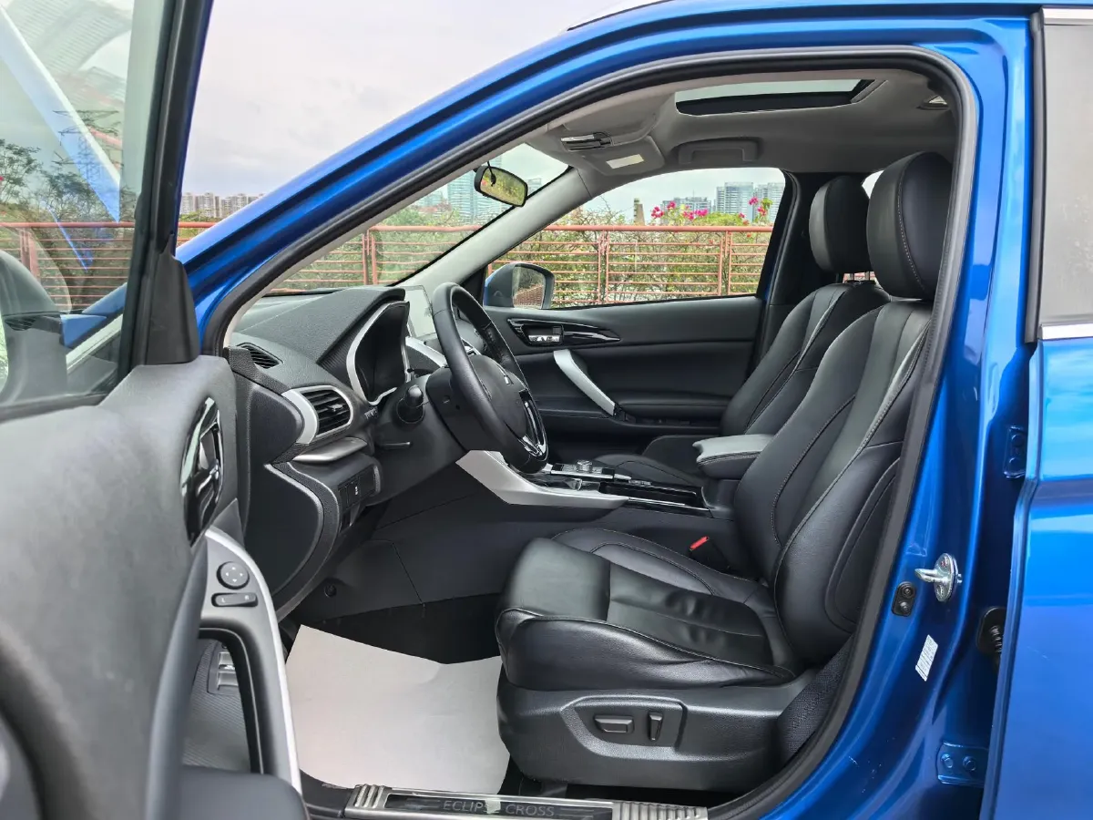 2019 Mitsubishi Eclipse Cross 1.5T 170HP L4 CVT,autocango,china used car exporter,china ev exporter,chinese used car exporter,chinese used ev exporter