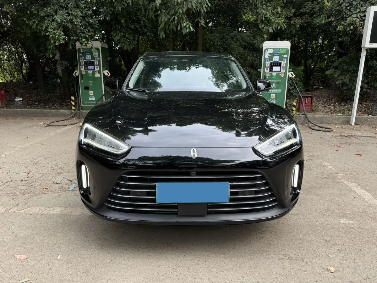2022 Infiniti Q50L 2.0T 211HP L4 7AT,autocango,china used car exporter,china ev exporter,chinese used car exporter,chinese used ev exporter