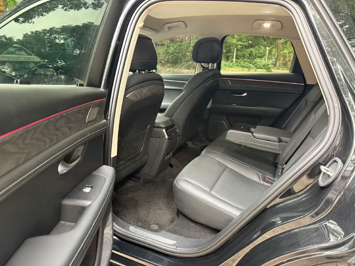 2022 Infiniti Q50L 2.0T 211HP L4 7AT,autocango,china used car exporter,china ev exporter,chinese used car exporter,chinese used ev exporter