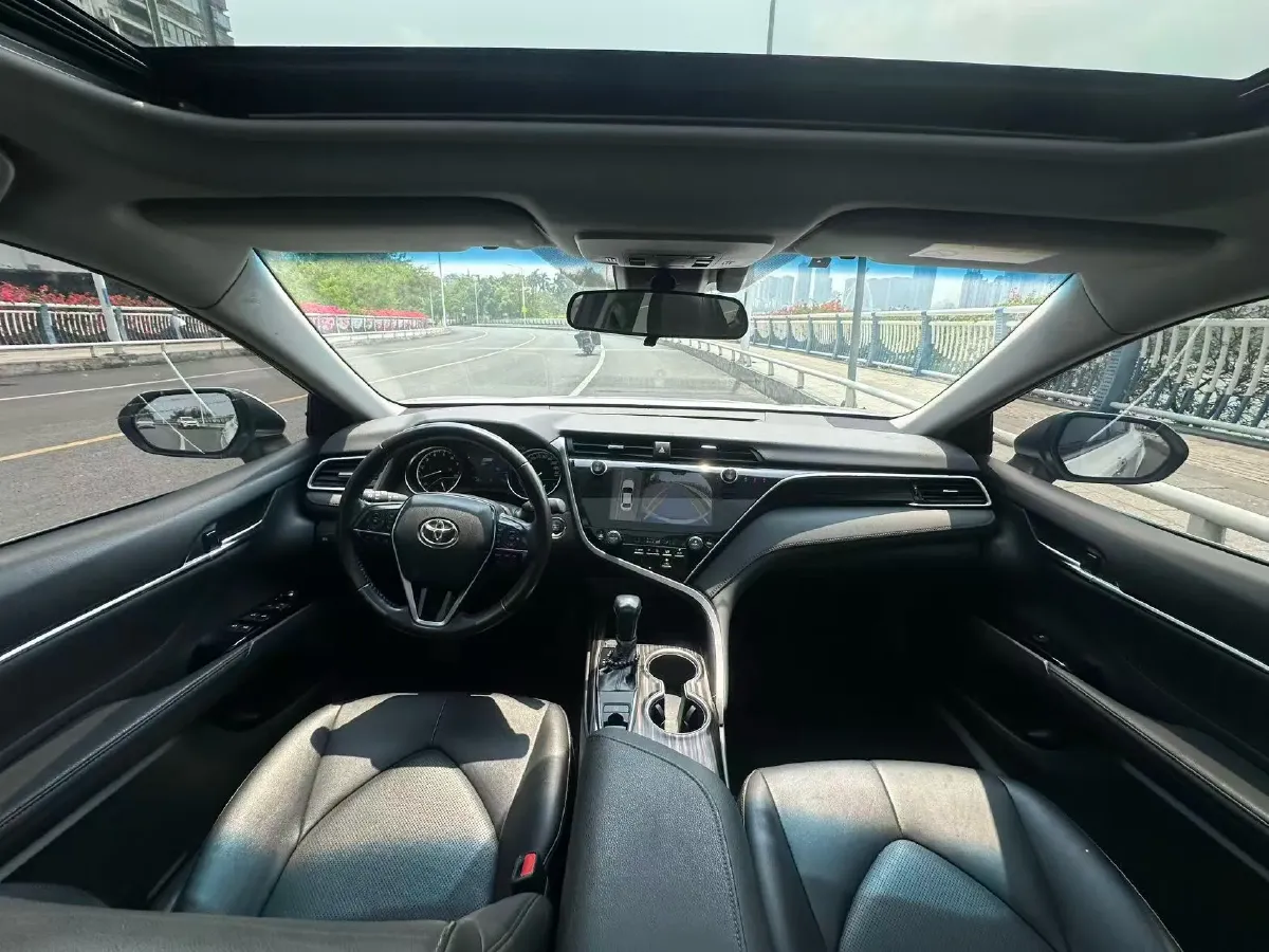 2019 Toyota Camry 2.0L 178HP L4 CVT,autocango,china used car exporter,china ev exporter,chinese used car exporter,chinese used ev exporter