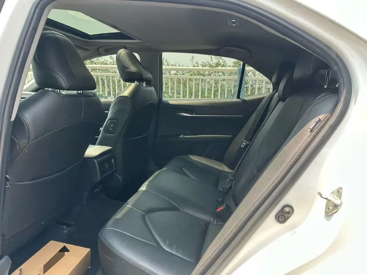 2019 Toyota Camry 2.0L 178HP L4 CVT,autocango,china used car exporter,china ev exporter,chinese used car exporter,chinese used ev exporter