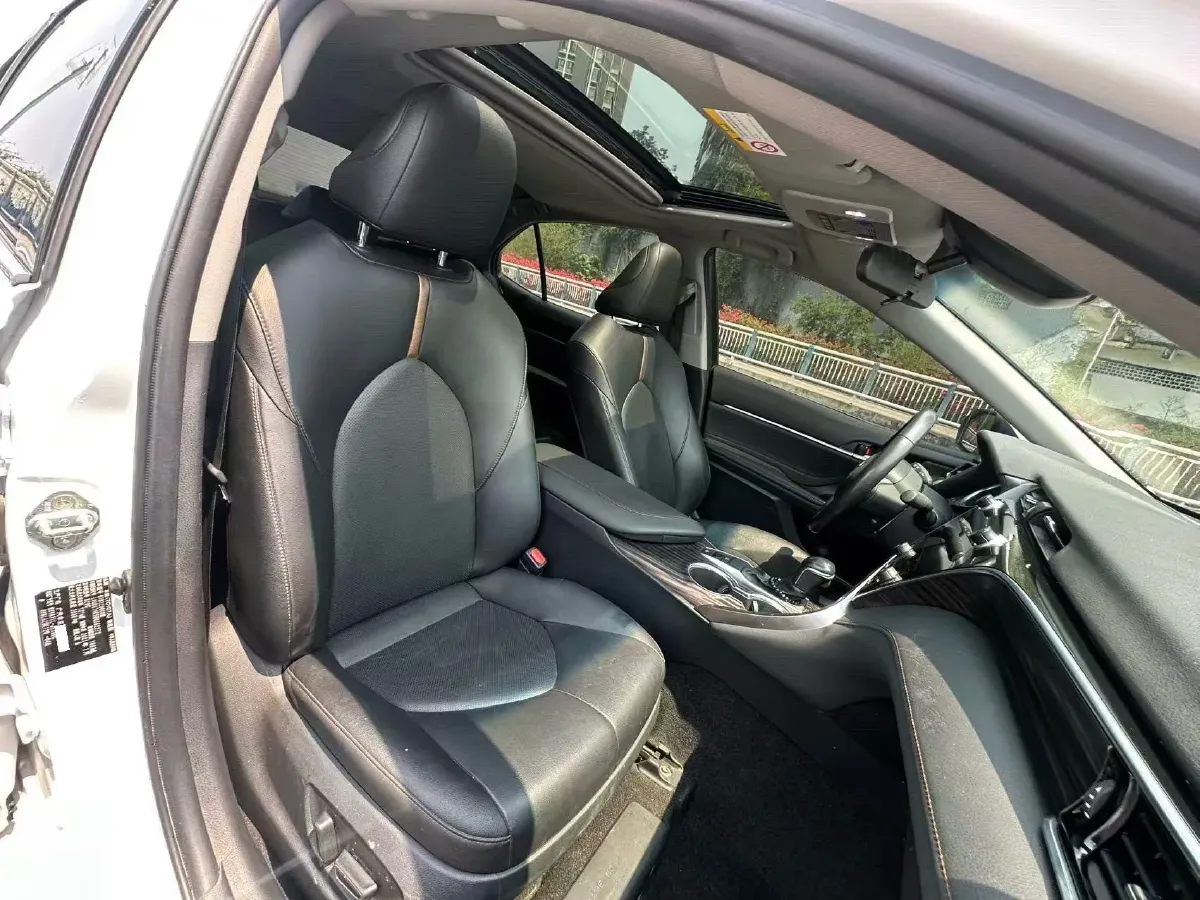 2019 Toyota Camry 2.0L 178HP L4 CVT,autocango,china used car exporter,china ev exporter,chinese used car exporter,chinese used ev exporter