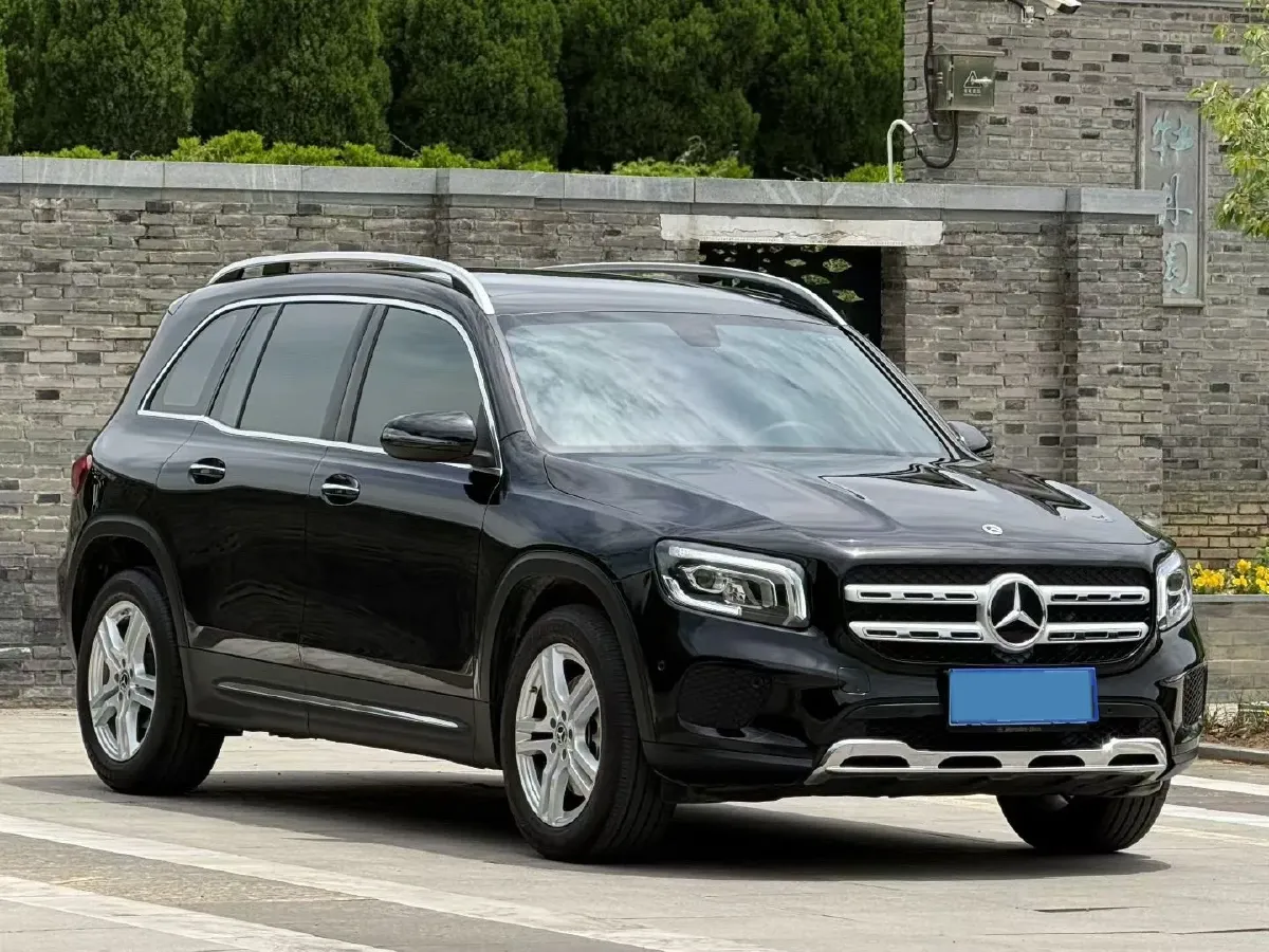 2023 Mercedes-Benz GLB Class 2.0T 190HP L4 8DCT,autocango,china used car exporter,china ev exporter,chinese used car exporter,chinese used ev exporter