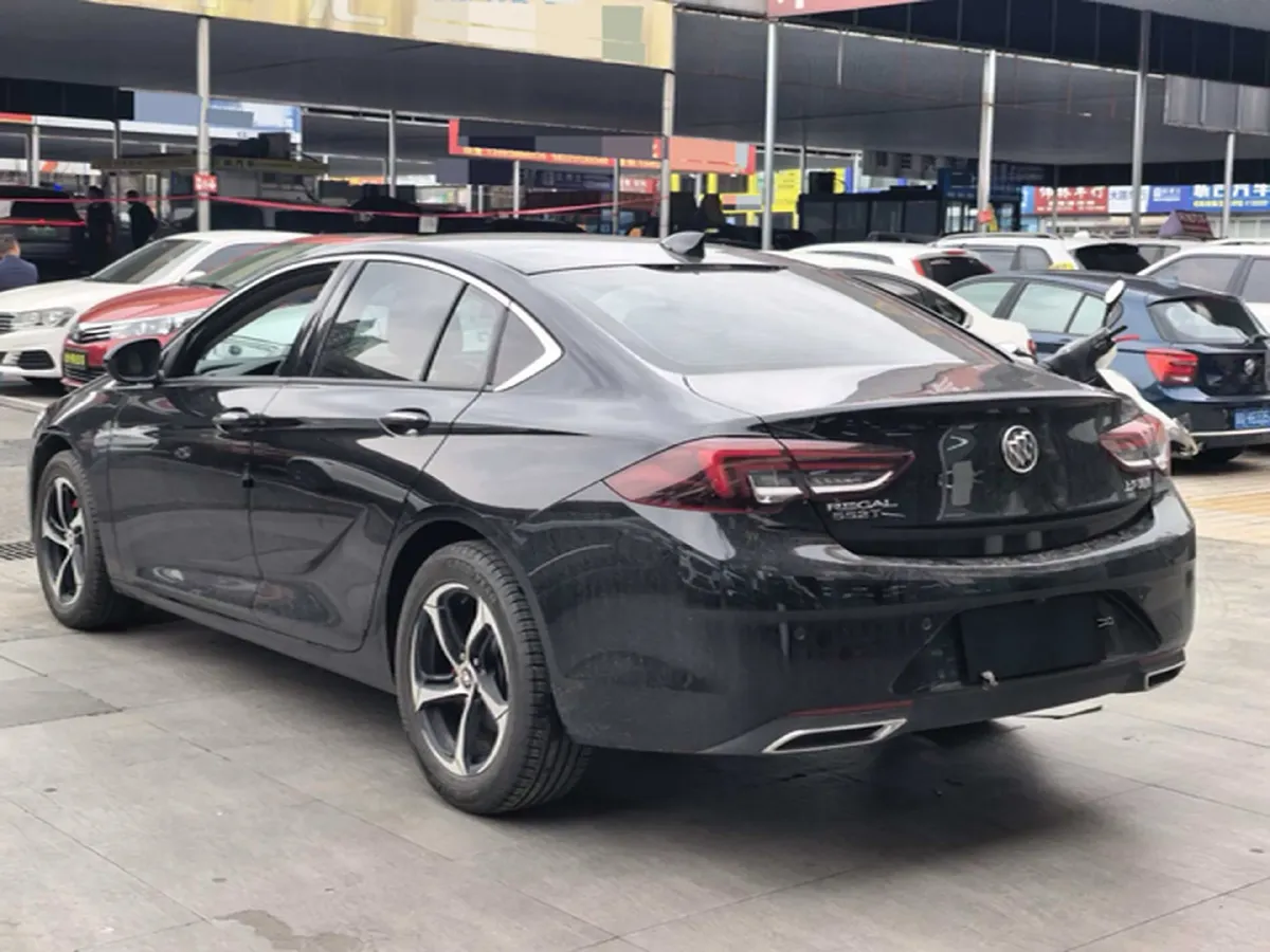 2022 Buick Regal 1.5T 169HP L4 9AT,autocango,china used car exporter,china ev exporter,chinese used car exporter,chinese used ev exporter