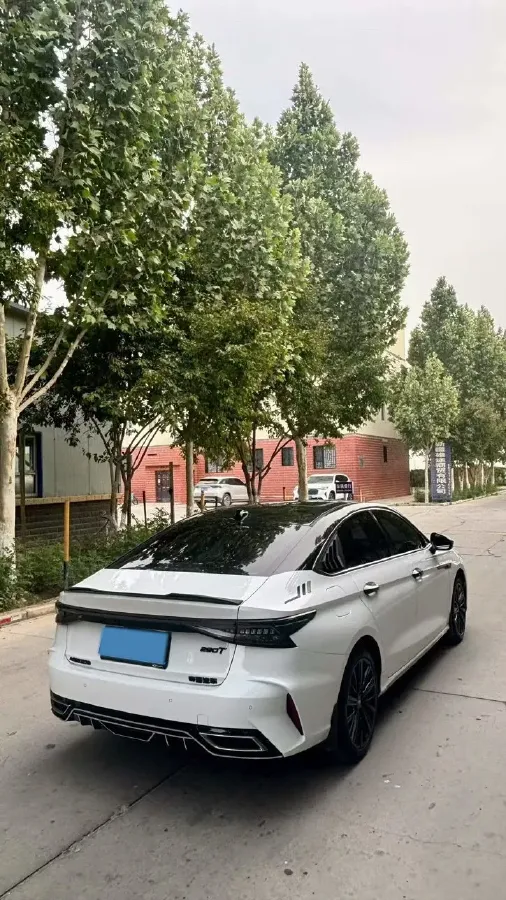 2022 Chery Arrizo 8 1.6T 197HP L4 7DCT,autocango,china used car exporter,china ev exporter,chinese used car exporter,chinese used ev exporter