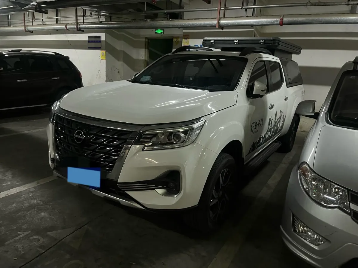 2022 Dongfeng RuiQi 7 2.3T 166HP L4 8AT,autocango,china used car exporter,china ev exporter,chinese used car exporter,chinese used ev exporter
