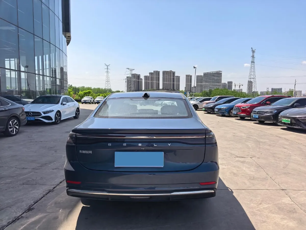 2025 Geely Galaxy A7 1.5L 112HP L4 1DHT PHEV,autocango,china used car exporter,china ev exporter,chinese used car exporter,chinese used ev exporter