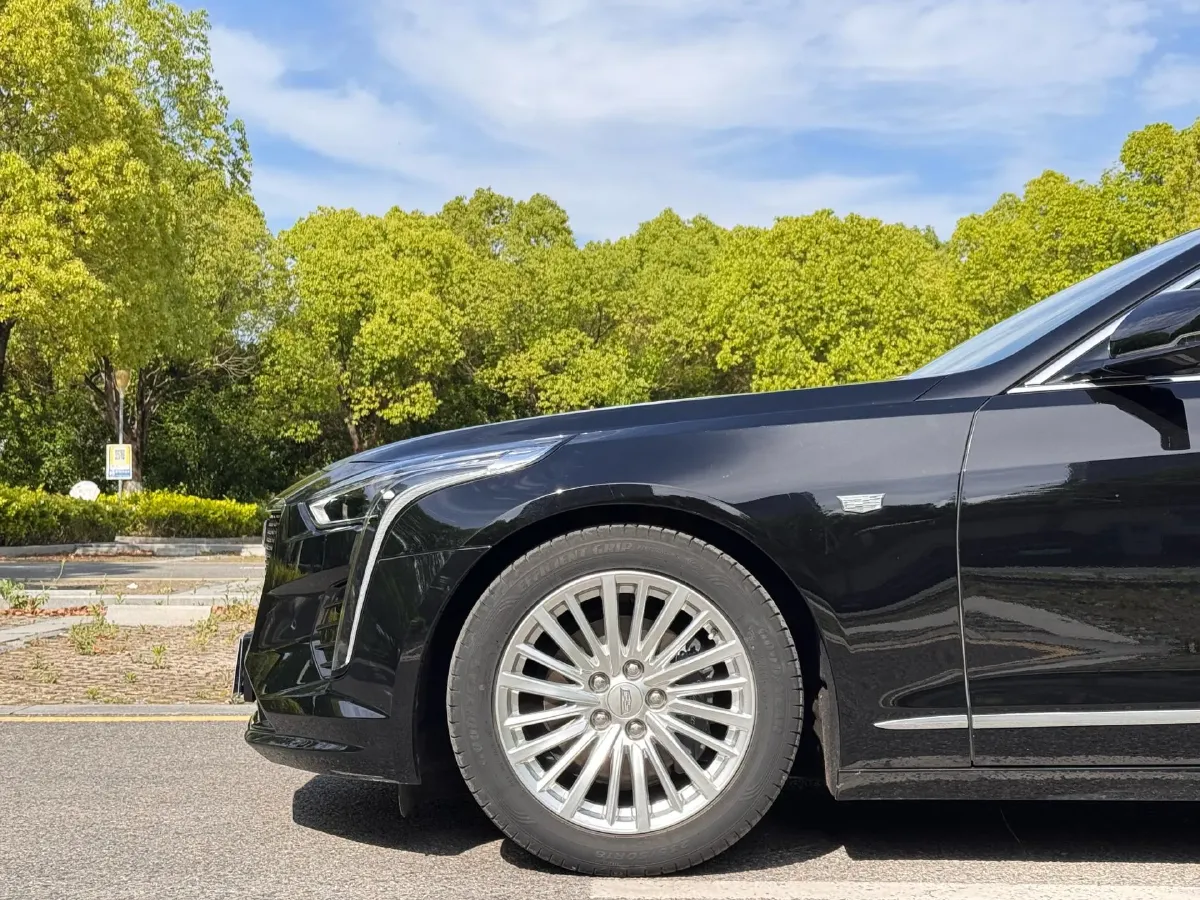 2022 Cadillac CT6 2.0T 237HP L4 10AT,autocango,china used car exporter,china ev exporter,chinese used car exporter,chinese used ev exporter