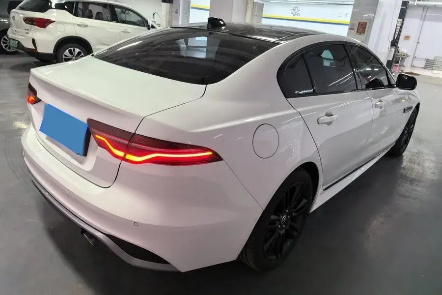 2024 Jaguar XEL 2.0T 250HP L4 8AT,autocango,china used car exporter,china ev exporter,chinese used car exporter,chinese used ev exporter