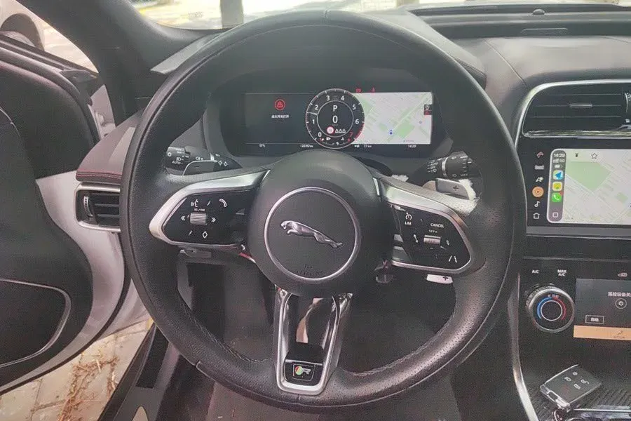 2024 Jaguar XEL 2.0T 250HP L4 8AT,autocango,china used car exporter,china ev exporter,chinese used car exporter,chinese used ev exporter