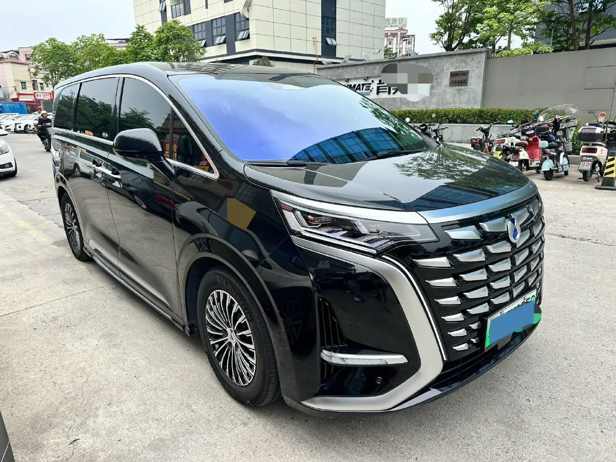 2024 Denza D9 1.5T 139HP L4 E-CVT PHEV 40KWH,autocango,china used car exporter,china ev exporter,chinese used car exporter,chinese used ev exporter
