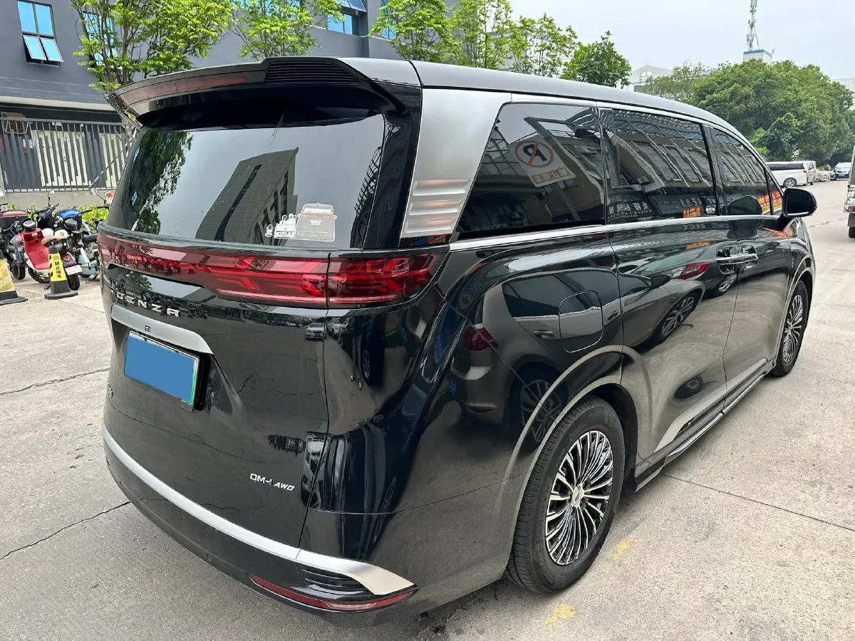 2024 Denza D9 1.5T 139HP L4 E-CVT PHEV 40KWH,autocango,china used car exporter,china ev exporter,chinese used car exporter,chinese used ev exporter