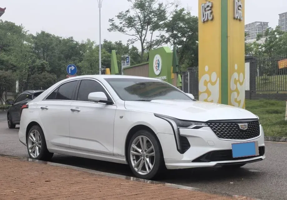2023 Cadillac CT4 1.5T 211HP L4 8AT,autocango,china used car exporter,china ev exporter,chinese used car exporter,chinese used ev exporter
