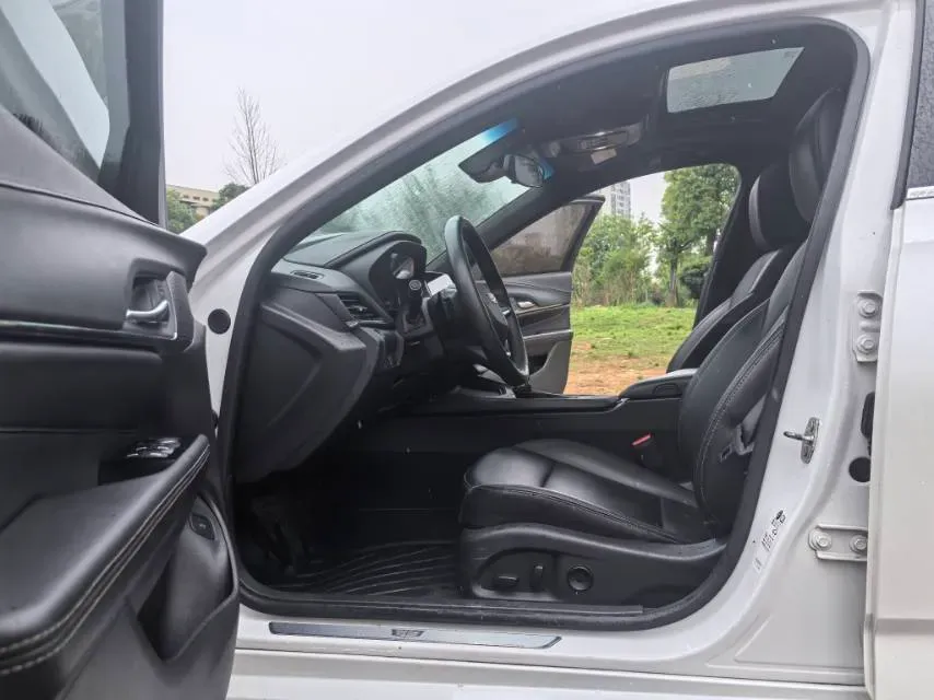 2023 Cadillac CT4 1.5T 211HP L4 8AT,autocango,china used car exporter,china ev exporter,chinese used car exporter,chinese used ev exporter